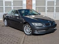 Gebraucht BMW 325 Cabriolet 204 PS (150 kW) 2013 Grau Cabrio