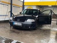 Usata VW Passat 101 CV (74 kW) 2004 Nero Station wagon
