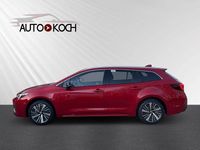 Neu Toyota Corolla 196 PS (144 kW) 2025 Rot Kombi