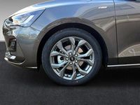 Neu Ford Focus ST-Line X 155 PS (114 kW) 2026 Grau Limousine
