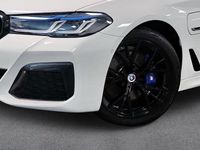 Gebraucht BMW 530e iPerformance 292 PS (214 kW) 2023 Alpinweiss iii Kombi
