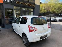 Second-hand Renault Twingo Expression 75 CP (55 kW) 2012 Alb Hatchback