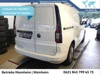 Second-hand VW Caddy 114 CP (83 kW) 2022 Alb Monovolum