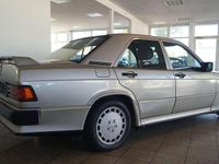 Gebraucht Mercedes 190 194 PS (142 kW) 1989 Campangersilber Limousine