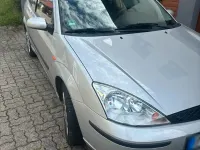 Gebraucht Ford Focus 101 PS (74 kW) 2003 Silber Limousine