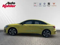 Gebraucht Audi A3 S-Line 116 PS (85 kW) 2023 Gelb Limousine