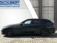 Neu BMW 320 190 PS (139 kW) 2026 Schwarz Kombi