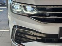 Gebraucht VW Tiguan R-line 150 PS (110 kW) 2021 Weiß SUV