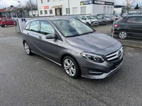 Gebraucht Mercedes B200 Style 136 PS (100 kW) 2019 Grau Van / Kleinbus