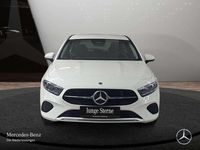 Gebraucht Mercedes A200 Advanced 163 PS (119 kW) 2024 Weiß Limousine