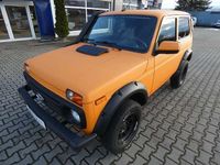 Gebraucht Lada niva 83 PS (61 kW) 2022 Raptor orange SUV