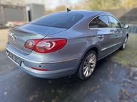 Gebraucht VW Passat 200 PS (147 kW) 2008 Blau Coupé