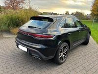 Gebraucht Porsche Macan 380 PS (279 kW) 2024 Schwarz SUV