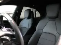 Second-hand Porsche Macan 4 Electric 300 kW (408 CP) 2024 Negru SUV