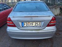Gebraucht Mercedes C180 Classic 143 PS (105 kW) 2003 Limousine