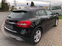 gebraucht Mercedes GLA220 d 4Matic 7G-DCT Style