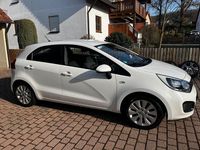 Gebraucht Kia Rio Edition 7 109 PS (80 kW) 2011 Weiß Limousine