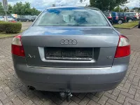 Gebraucht Audi A4 102 PS (75 kW) 2004 Blau Limousine