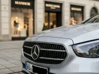 Gebraucht Mercedes E220 Avantgarde 194 PS (142 kW) 2021 Grau Limousine