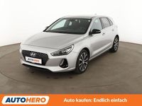Gebraucht Hyundai i30 Intro Edition 140 PS (102 kW) 2017 Grau Limousine
