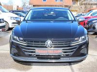 Gebraucht VW Arteon Elegance 150 PS (110 kW) 2022 Schwarz Limousine