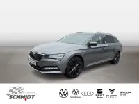 Gebraucht Skoda Superb LAURIN & KLEMENT 200 PS (147 kW) 2023 Grau Kombi