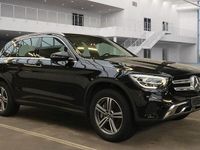 Gebraucht Mercedes GLC300e 211 PS (155 kW) 2022 Schwarz SUV