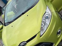 Gebraucht Ford Fiesta Ambiente 75 PS (55 kW) 2010 Grün Kleinwagen
