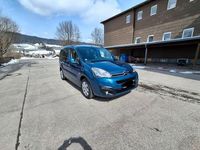 Gebraucht Citroën Berlingo Feel 99 PS (72 kW) 2016 Blau Van / Kleinbus