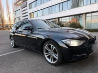 Gebraucht BMW 330 Sport Line 258 PS (189 kW) 2012 Schwarz Kombi