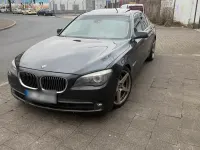 Gebraucht BMW 740 306 PS (225 kW) 2010 Schwarz Limousine