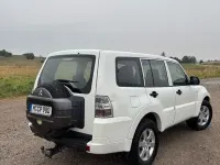 Gebraucht Mitsubishi Pajero 200 PS (147 kW) 2012 Weiß SUV