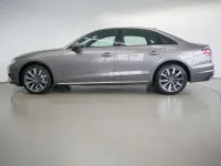 Gebraucht Audi A4 Advanced 204 PS (150 kW) 2022 Terragrau metallic Limousine