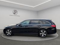 Gebraucht Mercedes C220 200 PS (147 kW) 2023 Schwarz Limousine