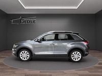 Gebraucht VW T-Roc Pro 150 PS (110 kW) 2024 Grau SUV
