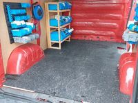 Używany Opel Vivaro 101 KM (74 kW) 2005 Czerwony Minivan