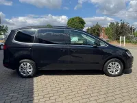 Gebraucht VW Sharan Comfortline 150 PS (110 kW) 2021 Schwarz Van / Kleinbus