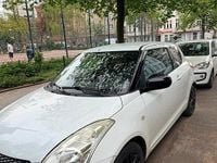 Usata Suzuki Swift 94 CV (69 kW) 2011 Bianco Utilitaria