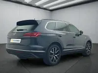 Gebraucht VW Touareg 231 PS (169 kW) 2022 Blau SUV