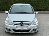 Gebraucht Mercedes B150 95 PS (69 kW) 2009 Silber Van / Kleinbus