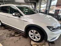 Gebraucht VW Passat Alltrack 190 PS (139 kW) 2017 Weiß Kombi