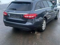 Gebraucht Mercedes C180 Edition 116 PS (85 kW) 2016 Blau Kombi