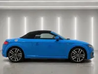 Gebraucht Audi TT Roadster Sport 243 PS (178 kW) 2019 Blau Cabrio