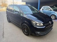 Gebraucht VW Touran Match 140 PS (102 kW) 2012 Schwarz Van / Kleinbus