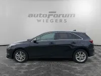 Gebraucht Kia Ceed 101 PS (74 kW) 2025 (1k) zilinaschwarz met. Kleinwagen