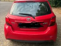 Gebraucht Toyota Yaris Comfort 99 PS (72 kW) 2016 Rot Kleinwagen