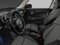 Gebraucht Mini Cooper 136 PS (100 kW) 2020 Silber Kleinwagen