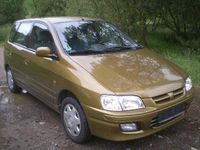 Gebraucht Mitsubishi Space Star 122 PS (89 kW) 1999 Gold metallic Van / Kleinbus