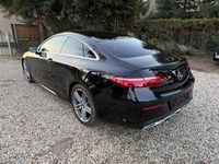 Gebraucht Mercedes E200 AMG 184 PS (135 kW) 2017 Schwarz Coupé