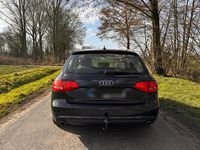Gebraucht Audi A4 Ambiente 205 PS (150 kW) 2014 Blau Kombi